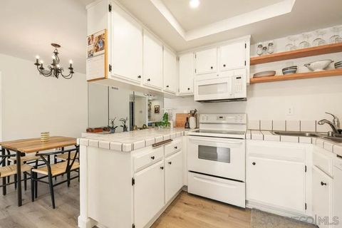 6140 Calle Mariselda 102 San Diego CA 92124