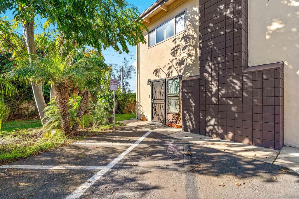 Photo of 416 Colorado Dr #Unit D, Chula Vista, CA 91910 (MLS # 2600344)