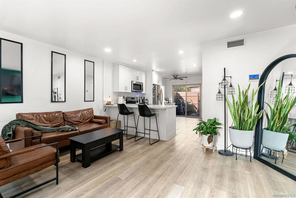 Photo of 416 Colorado Dr #Unit D, Chula Vista, CA 91910 (MLS # 2600344)