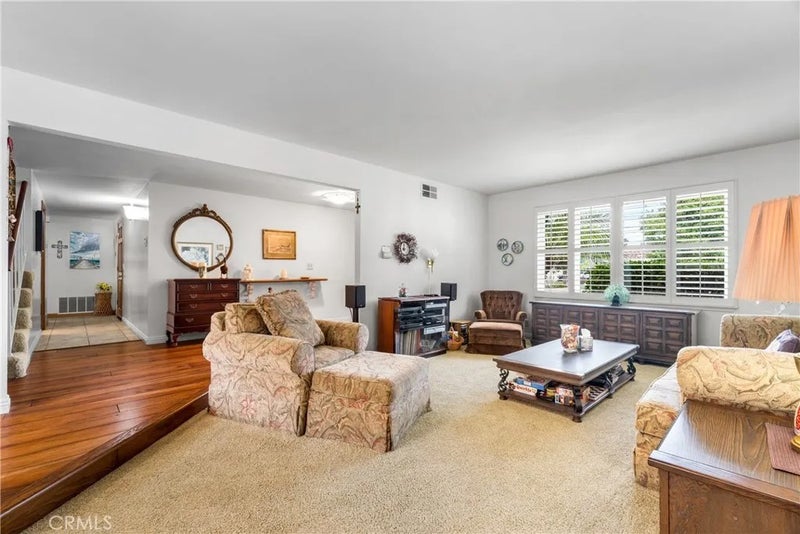 5312 Glenroy Drive