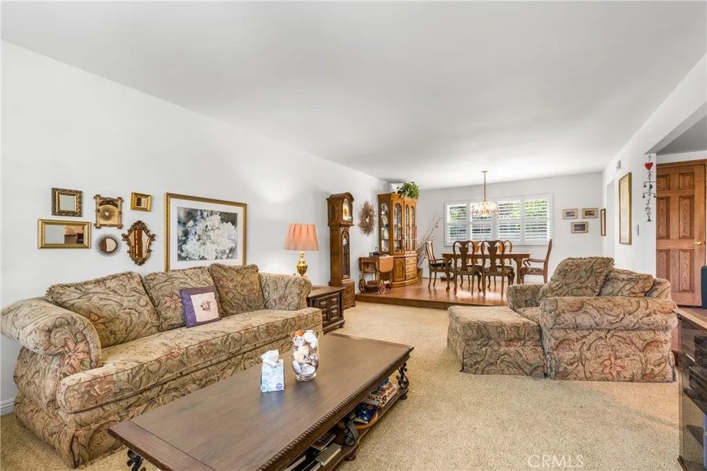 5312 Glenroy Drive