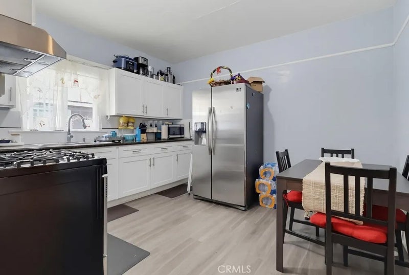 1007 E 42nd
