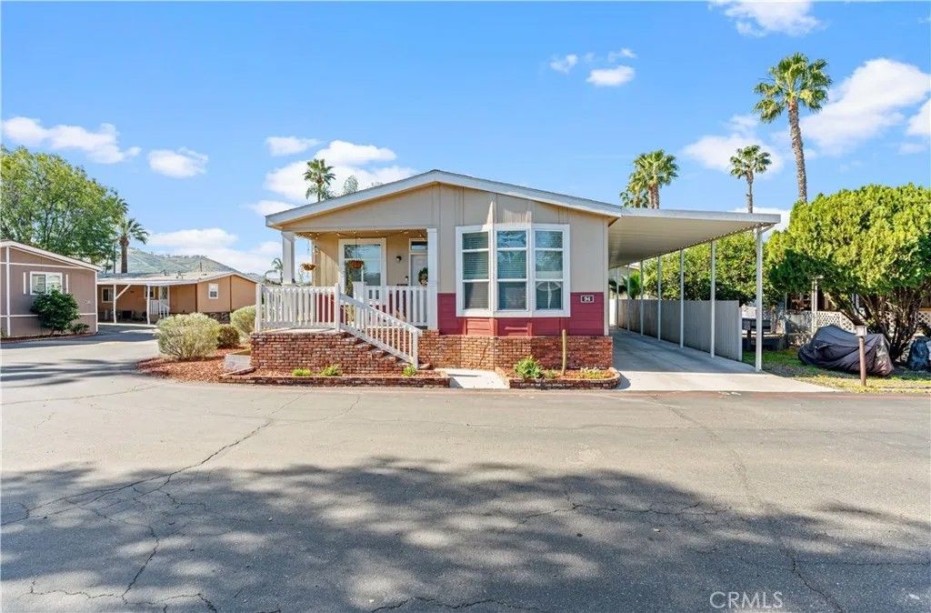 Photo of 3701 Fillmore St, Riverside, CA 92505 (MLS # PW26047959)