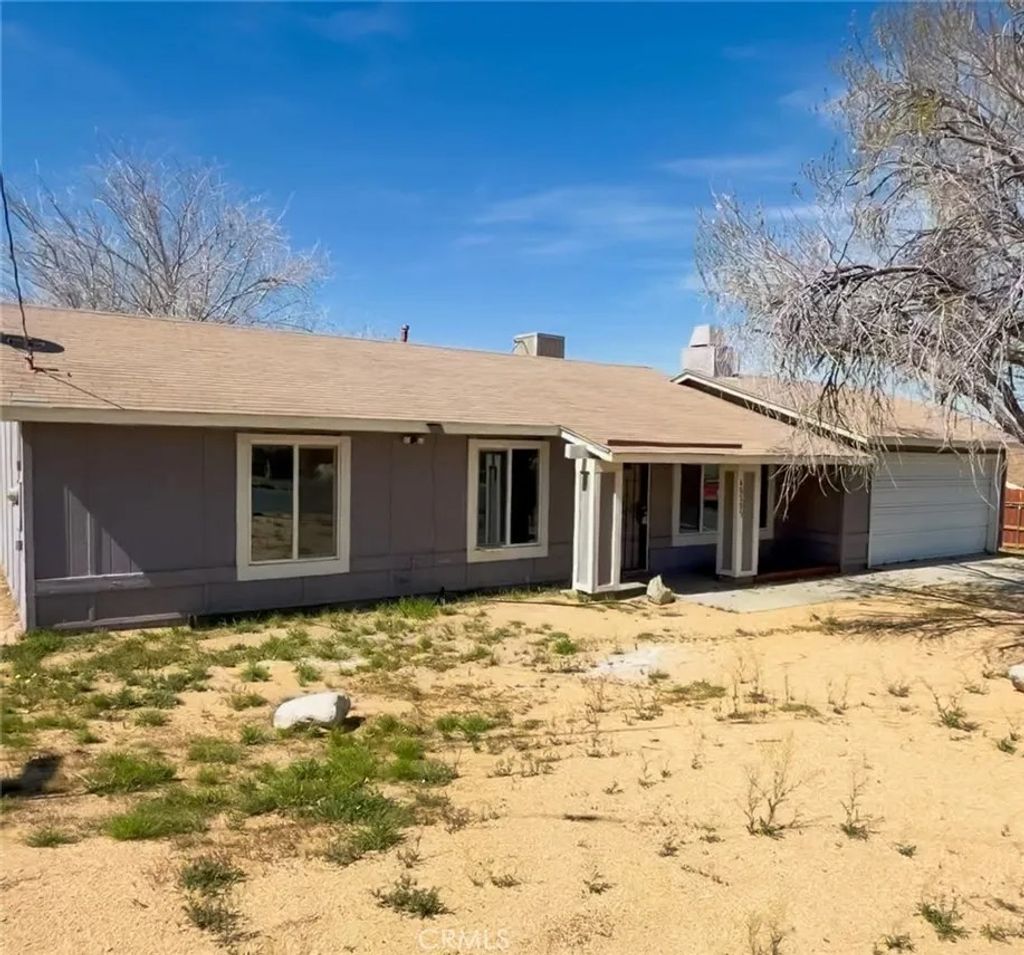 Photo of 40205 162nd St, Palmdale, CA 93591 (MLS # SR26007643)