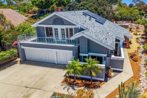 Photo of 1141 Cerro Largo Dr, Solana Beach, CA 92075 (MLS # 260014238)