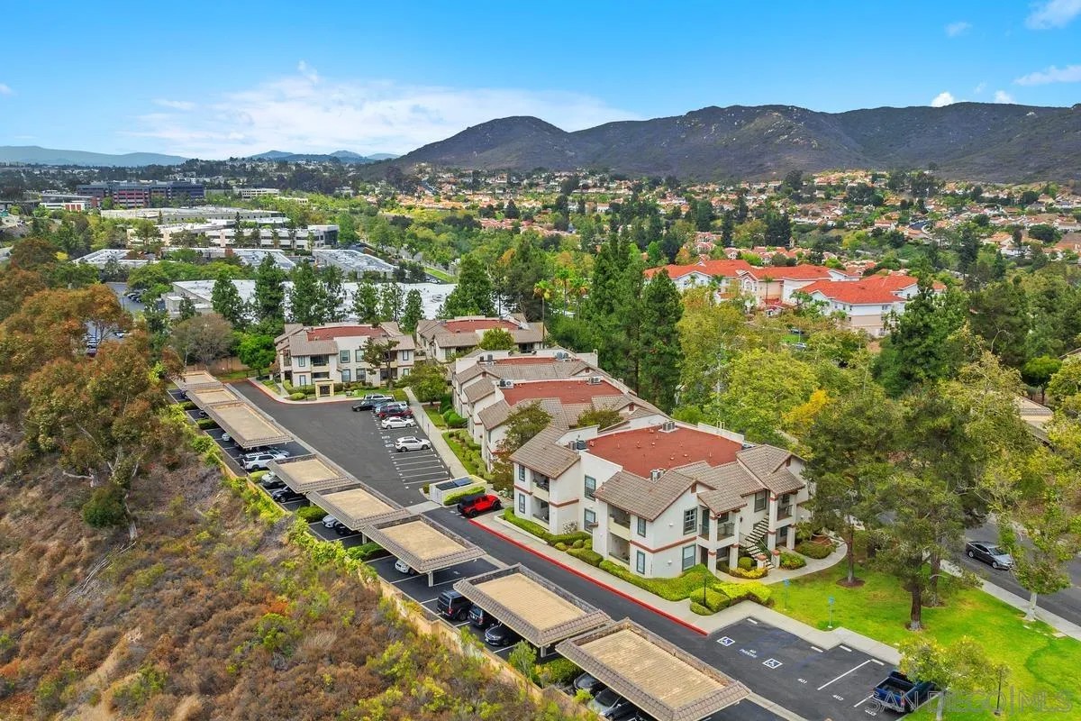 10921 Sabre Hill Dr 375