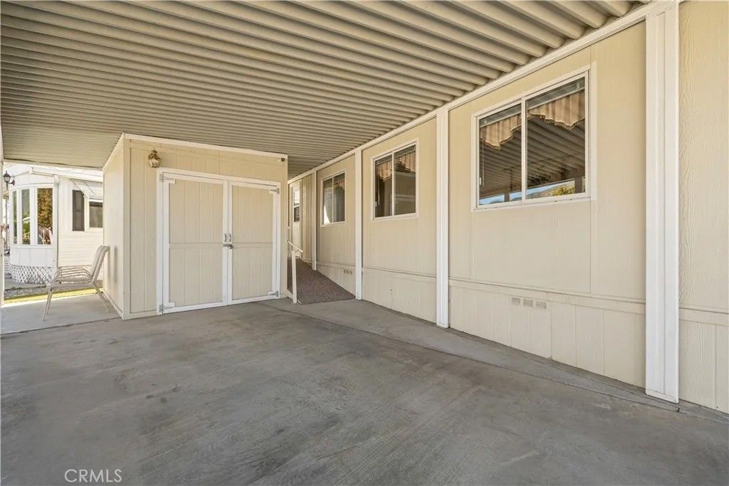 Photo of 1427 Sierra Drive, San Jacinto, CA 92583 (MLS # SW26014120)