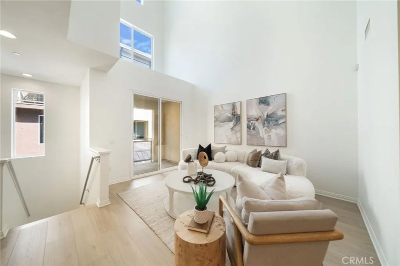 615 Rockefeller