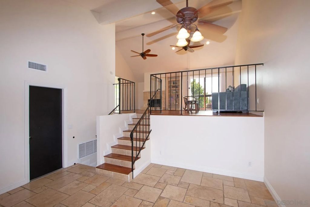 Photo of 31948 Del Cielo Este #7, Bonsall, CA 92003 (MLS # 260001937)