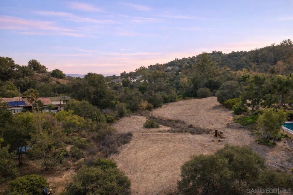 Photo of 0 Gird Road, Fallbrook, CA 92028 (MLS # 250040802)