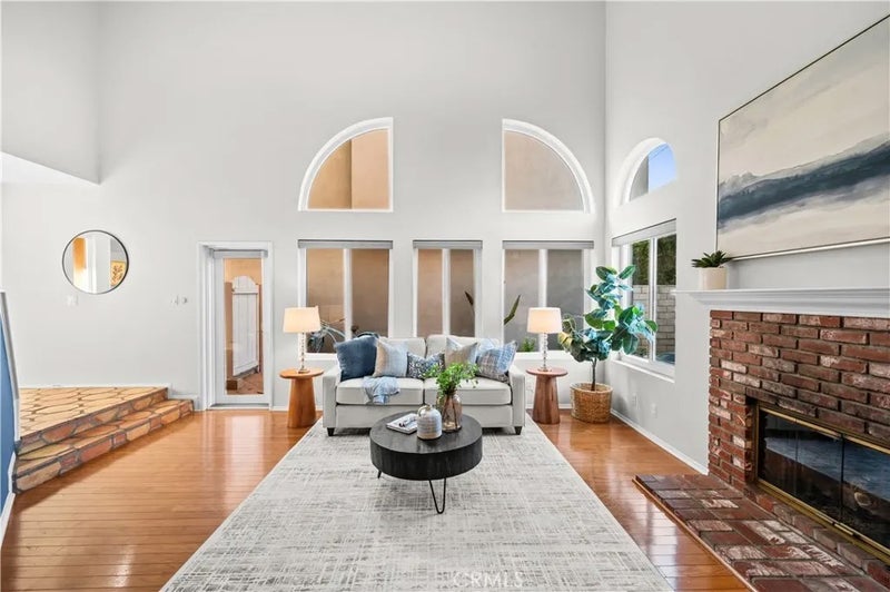 208 Calabria Court