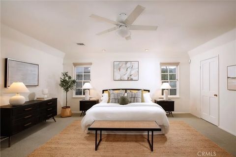 Tiny photo for 1624 Santa Barbara Ave, Glendale, CA 91208 (MLS # GD25246799)