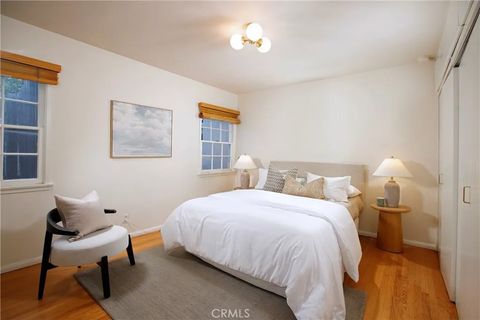 Tiny photo for 1624 Santa Barbara Ave, Glendale, CA 91208 (MLS # GD25246799)
