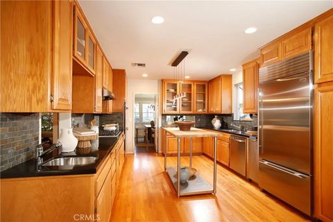 Tiny photo for 1624 Santa Barbara Ave, Glendale, CA 91208 (MLS # GD25246799)