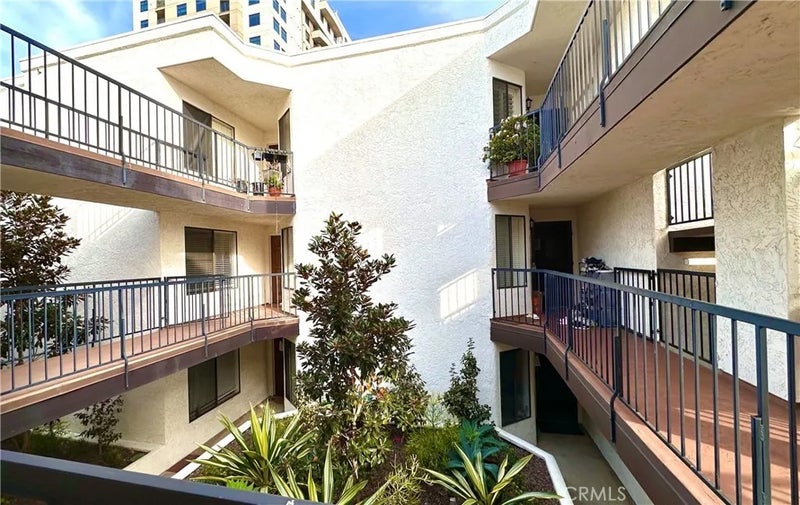 3525 Lebon Drive 204