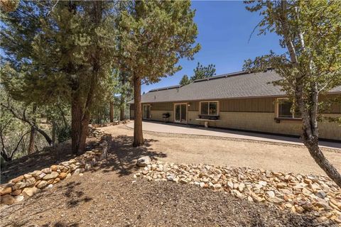 Tiny photo for 1605 Shenandoah Way, Big Bear Lake, CA 92314 (MLS # IG25245860)
