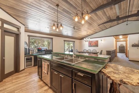 Tiny photo for 1605 Shenandoah Way, Big Bear Lake, CA 92314 (MLS # IG25245860)