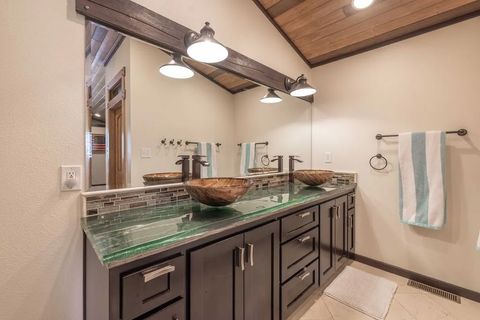 Tiny photo for 1605 Shenandoah Way, Big Bear Lake, CA 92314 (MLS # IG25245860)