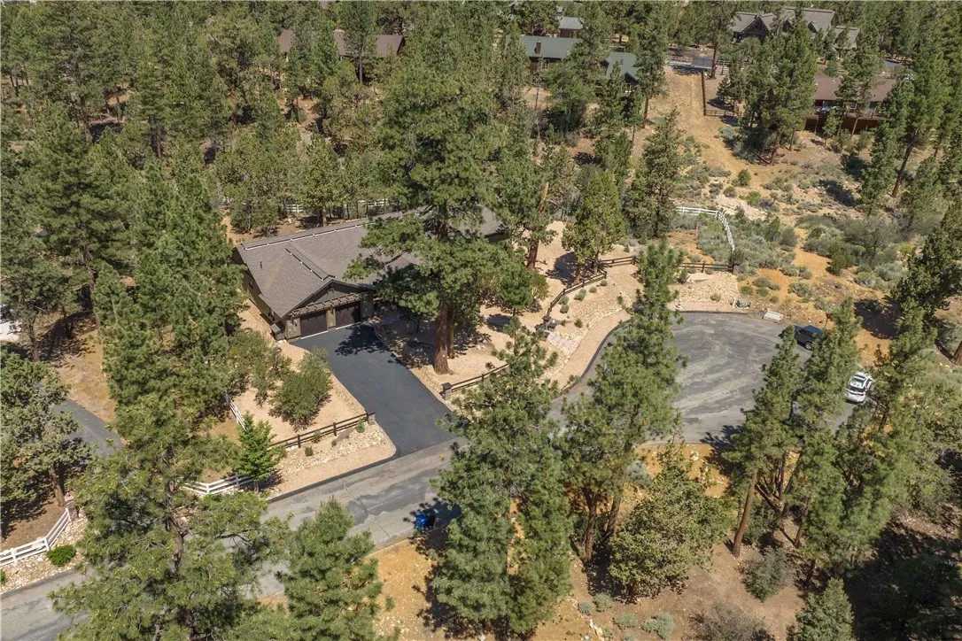 1605 Shenandoah Way