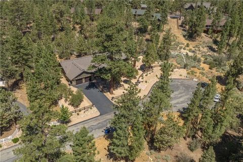 Tiny photo for 1605 Shenandoah Way, Big Bear Lake, CA 92314 (MLS # IG25245860)