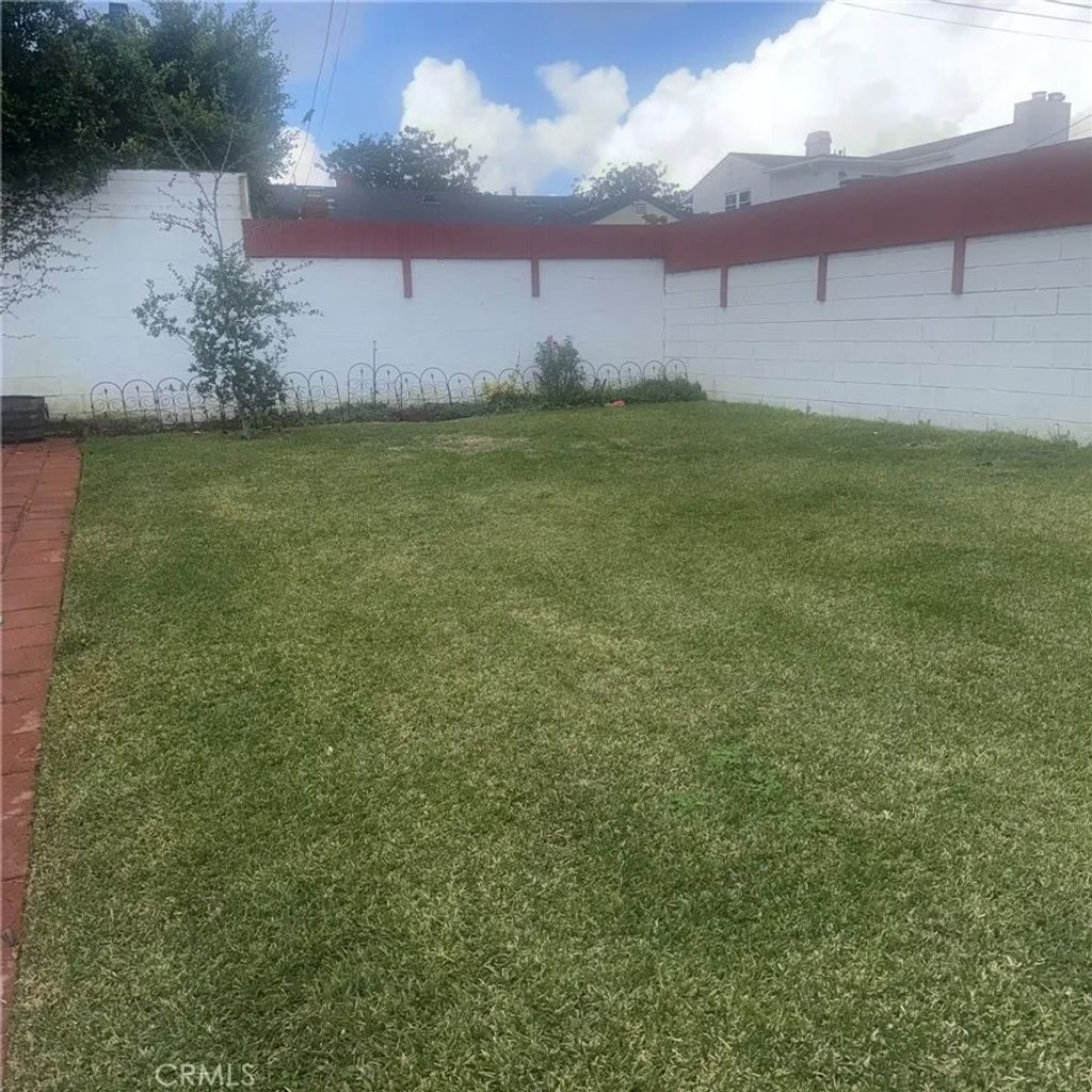 Photo of 7407 Dunfield, Los Angeles, CA 90045 (MLS # IN26011500)