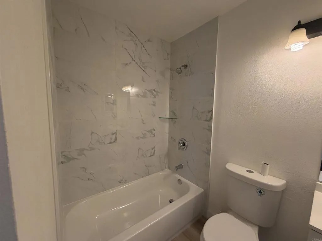 734 North Midway Drive