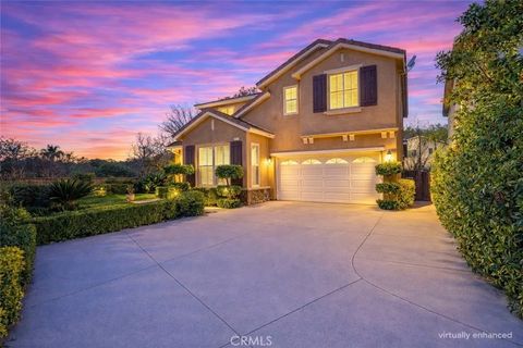 Photo of 24345 Caladium Pl, Valencia, CA 91354 (MLS # SR26019986)