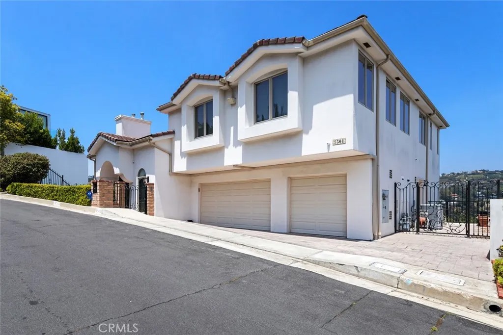 7561 Hermes Drive