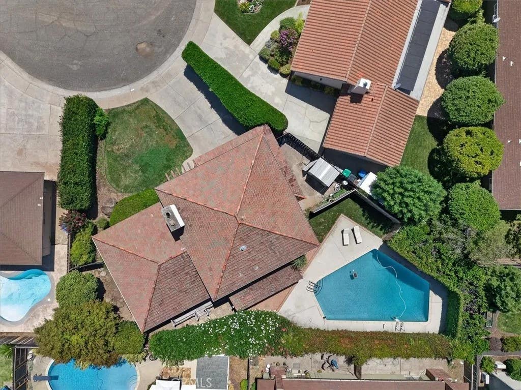 Photo of 3 Pinecrest CIR, Chico, CA 95926 (MLS # SN26145783)