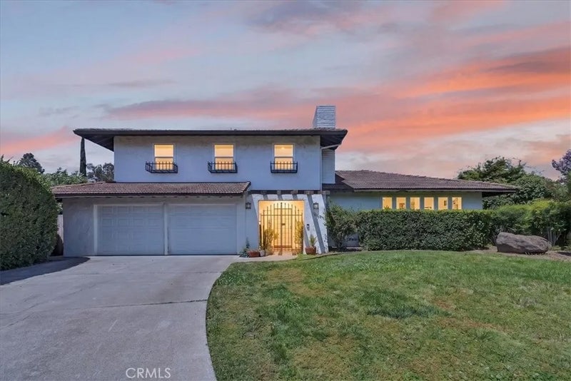 3 Pinecrest