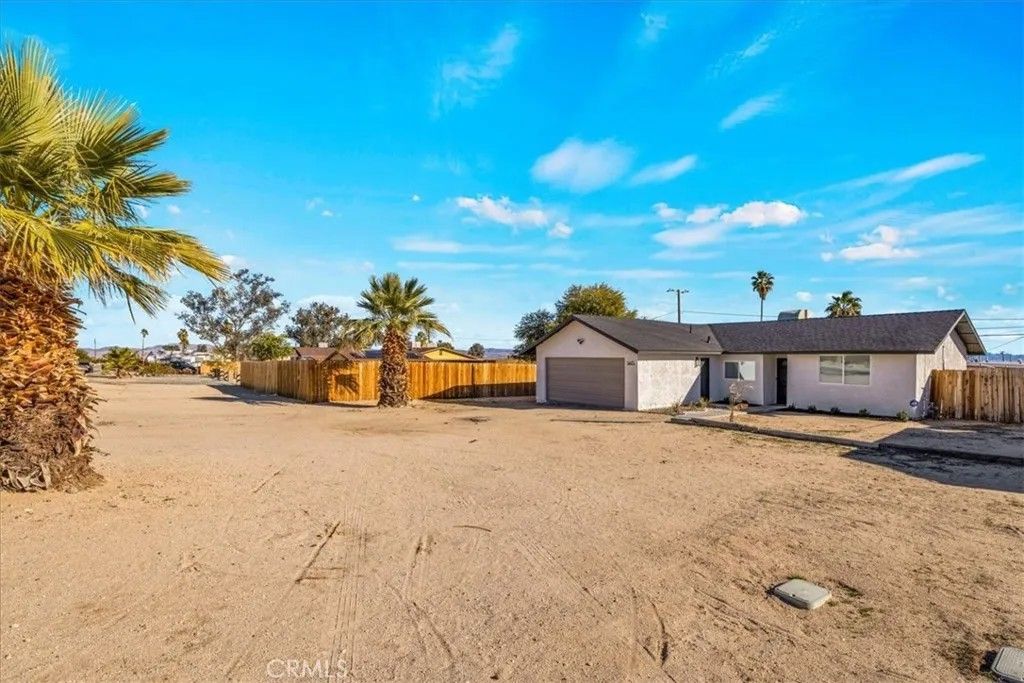 Photo of 5671 Encelia, 29 Palms, CA 92277 (MLS # JT26011615)