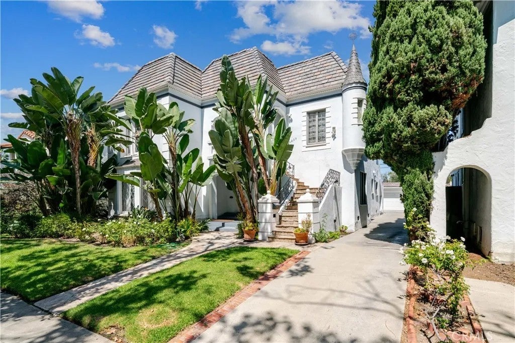 6237 W 6th Street