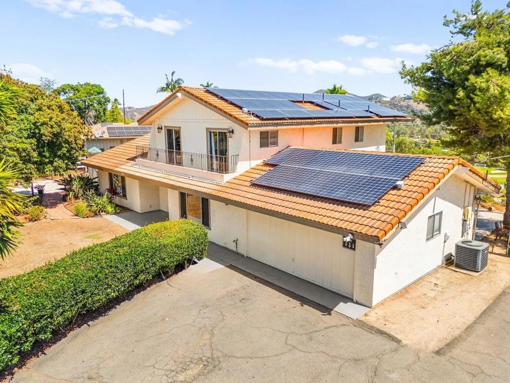 326 Sunrise Circle