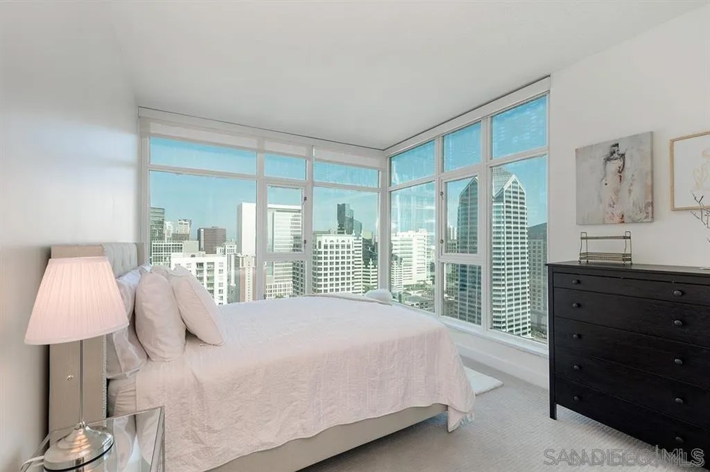 1205 Pacific Hwy North 2904