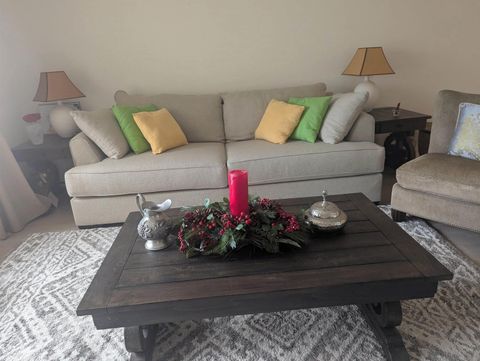 1181 W Mayberry West Hemet CA 92543