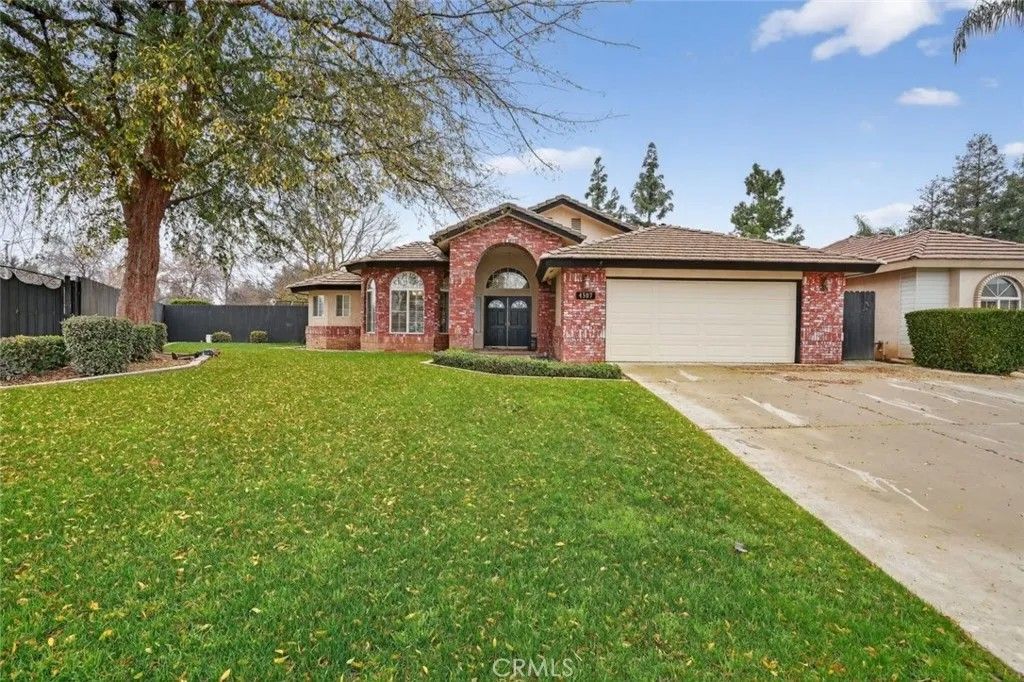 Photo of 4507 Sealion Lane, Bakersfield, CA 93312 (MLS # SR26006117)