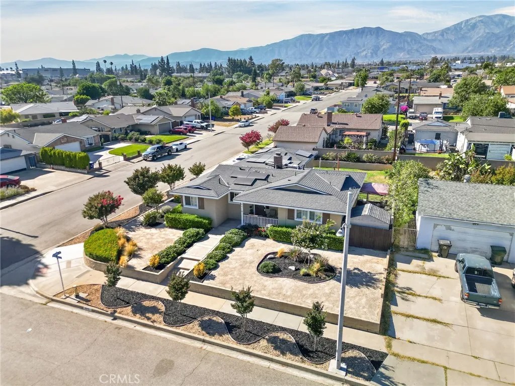 5510 Bonnie Brae