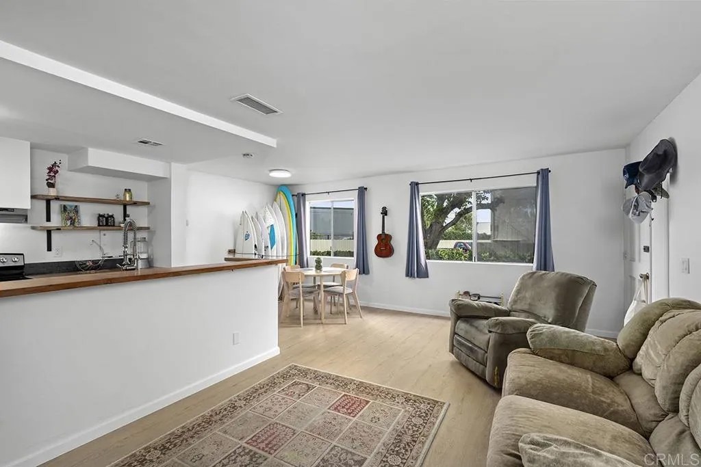 9851 Mission Viejo Ct 3