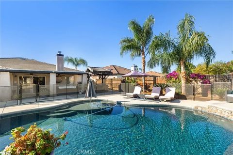 Photo of 9804 Anaparno Ct, Bakersfield, CA 93312 (MLS # SR25247063) Photo of 9804 Anaparno Ct, Bakersfield, CA 93312 (MLS # SR25247063)