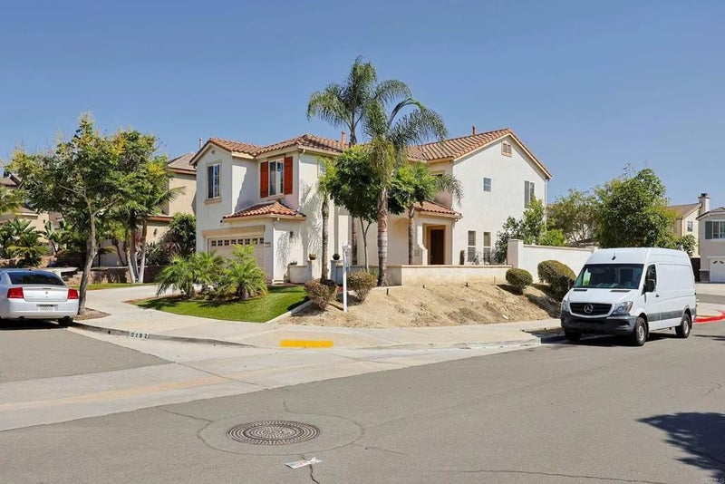 5192 Emerald Cove
