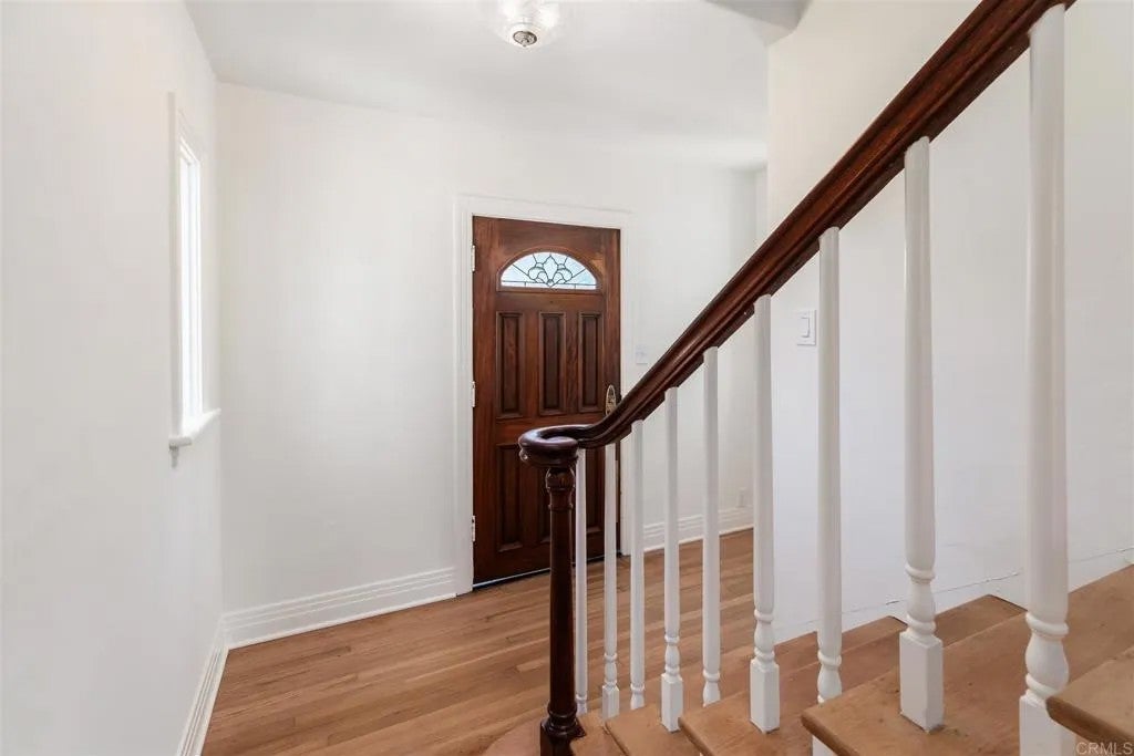 678 Silvergate Ave