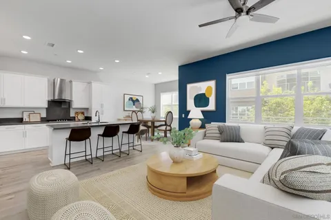 2035 Bravo Loop Unit 3, Chula Vista, CA 91915 - #: 250038346