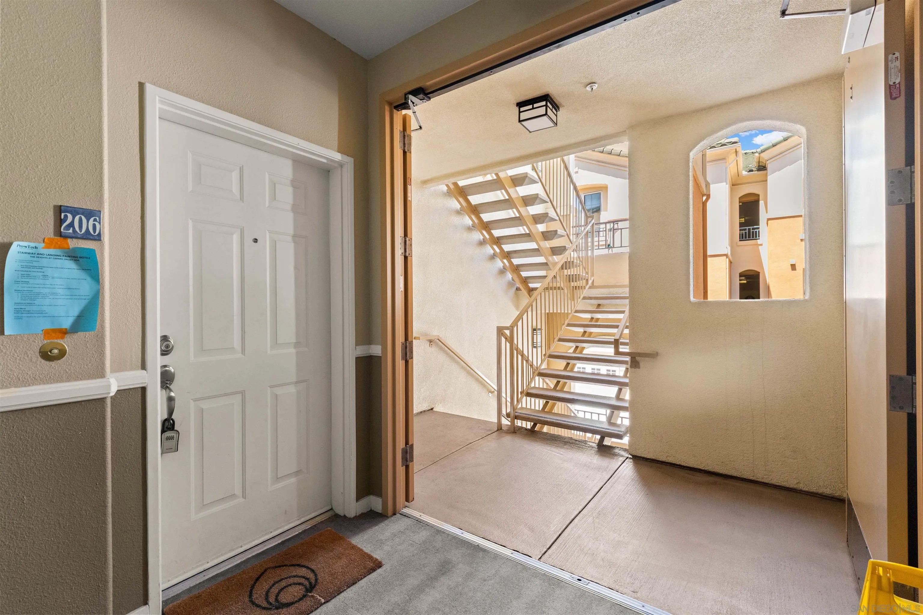 12372 Carmel Country 206