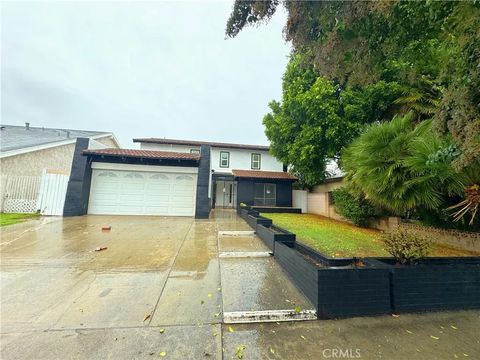 Tiny photo for 19935 Lanark Street, Canoga Park, CA 91306 (MLS # CV25250077)