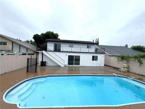 Tiny photo for 19935 Lanark Street, Canoga Park, CA 91306 (MLS # CV25250077)