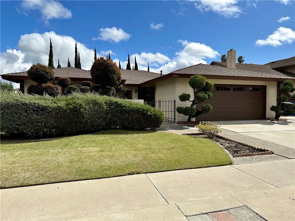 Photo of 15042 Temple Street, Westminster, CA 92683 (MLS # OC26075200)