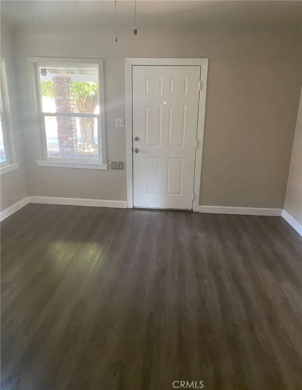 Photo of 704 N Garden St, Visalia, CA 93291 (MLS # OC26009071)