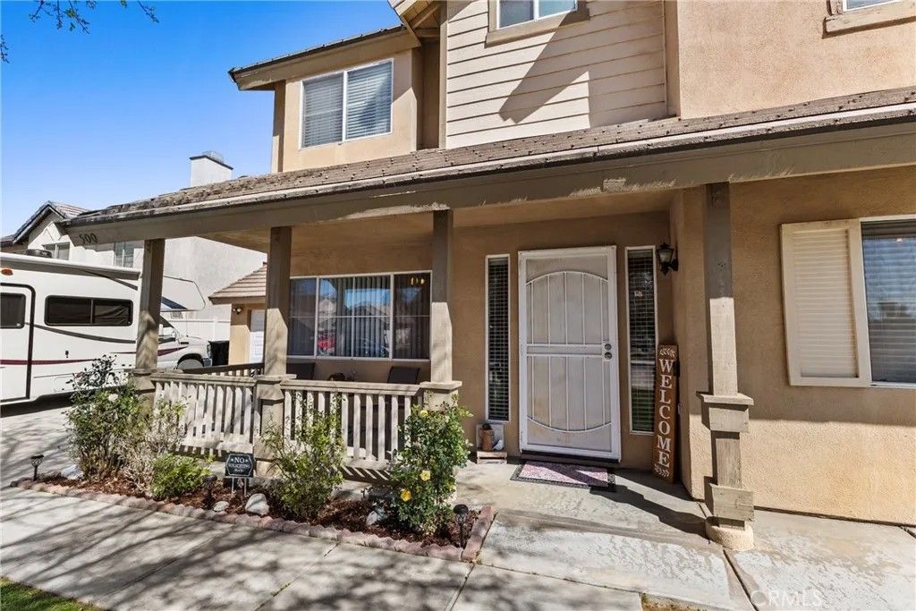 Photo of 500 Tell Lane, Hemet, CA 92544 (MLS # SW26052964)