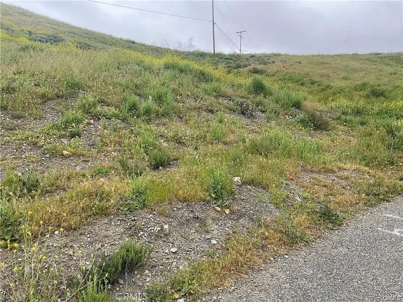 3 Cross Hill