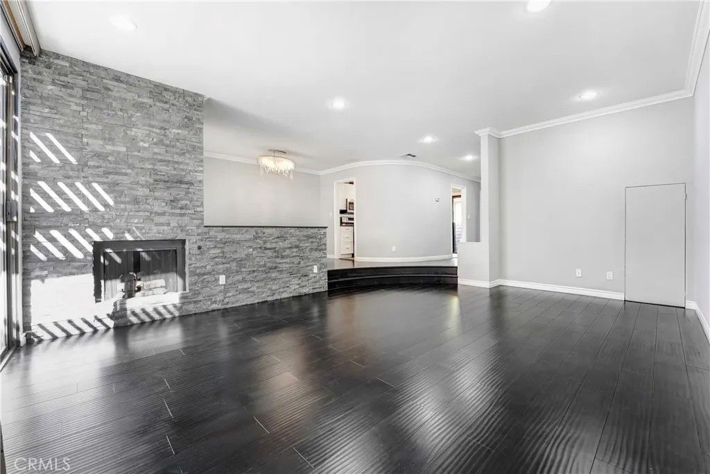 Photo of 5243 Yarmouth #31, Encino, CA 91316 (MLS # SR26024864)